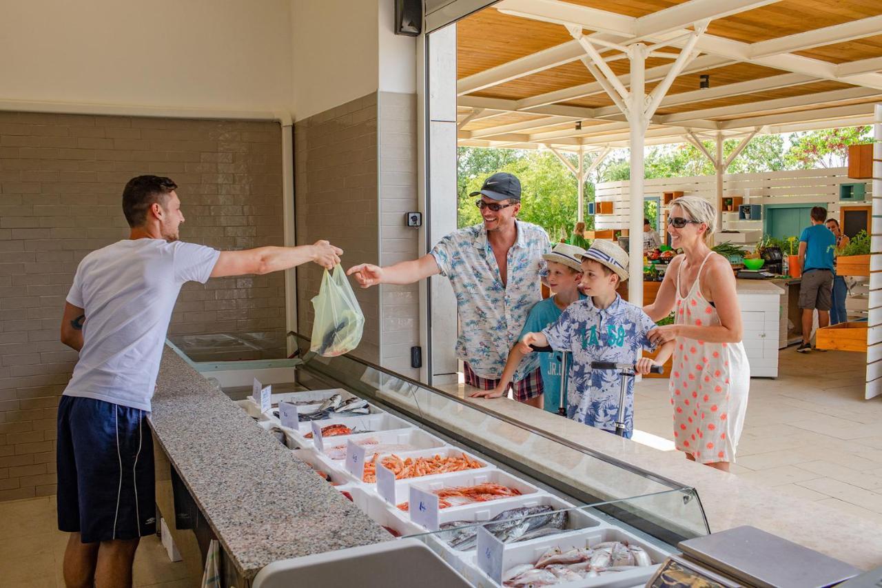 Valamar Camping Lanterna Tar-Vabriga Esterno foto