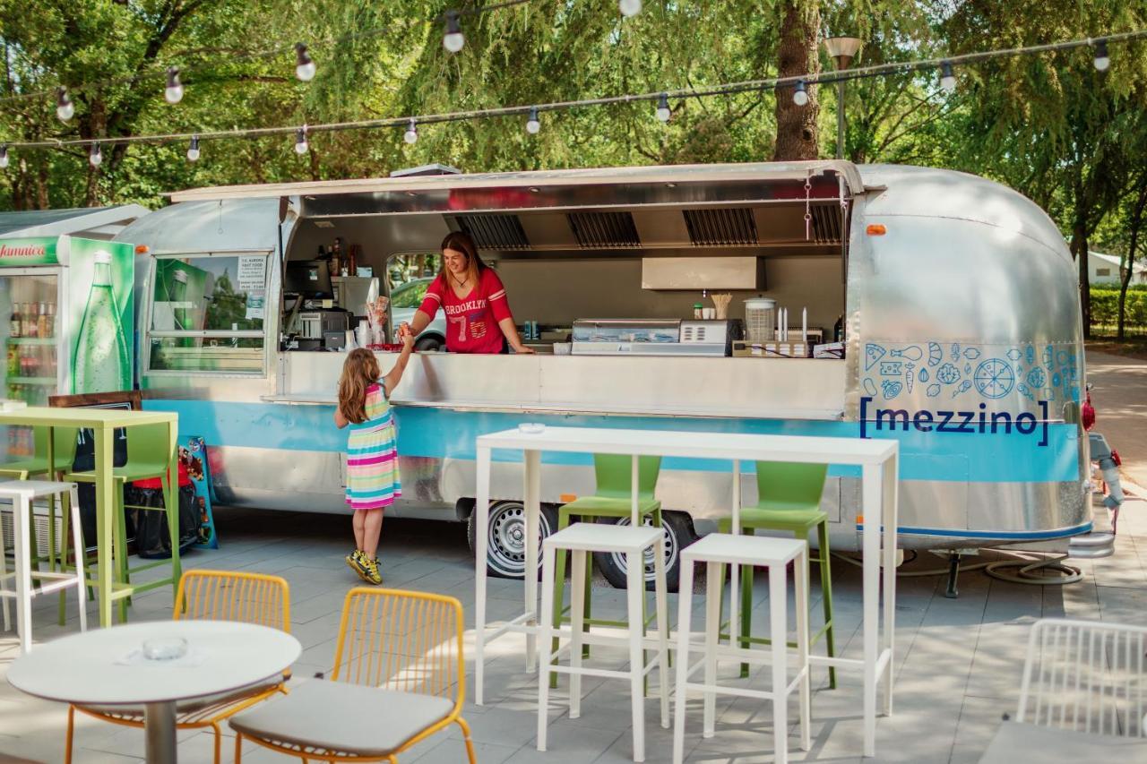 Valamar Camping Lanterna Tar-Vabriga Esterno foto